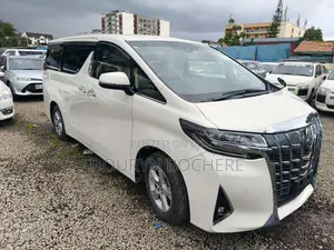 Toyota Alphard 2.5 Petrol AWD 2018 White