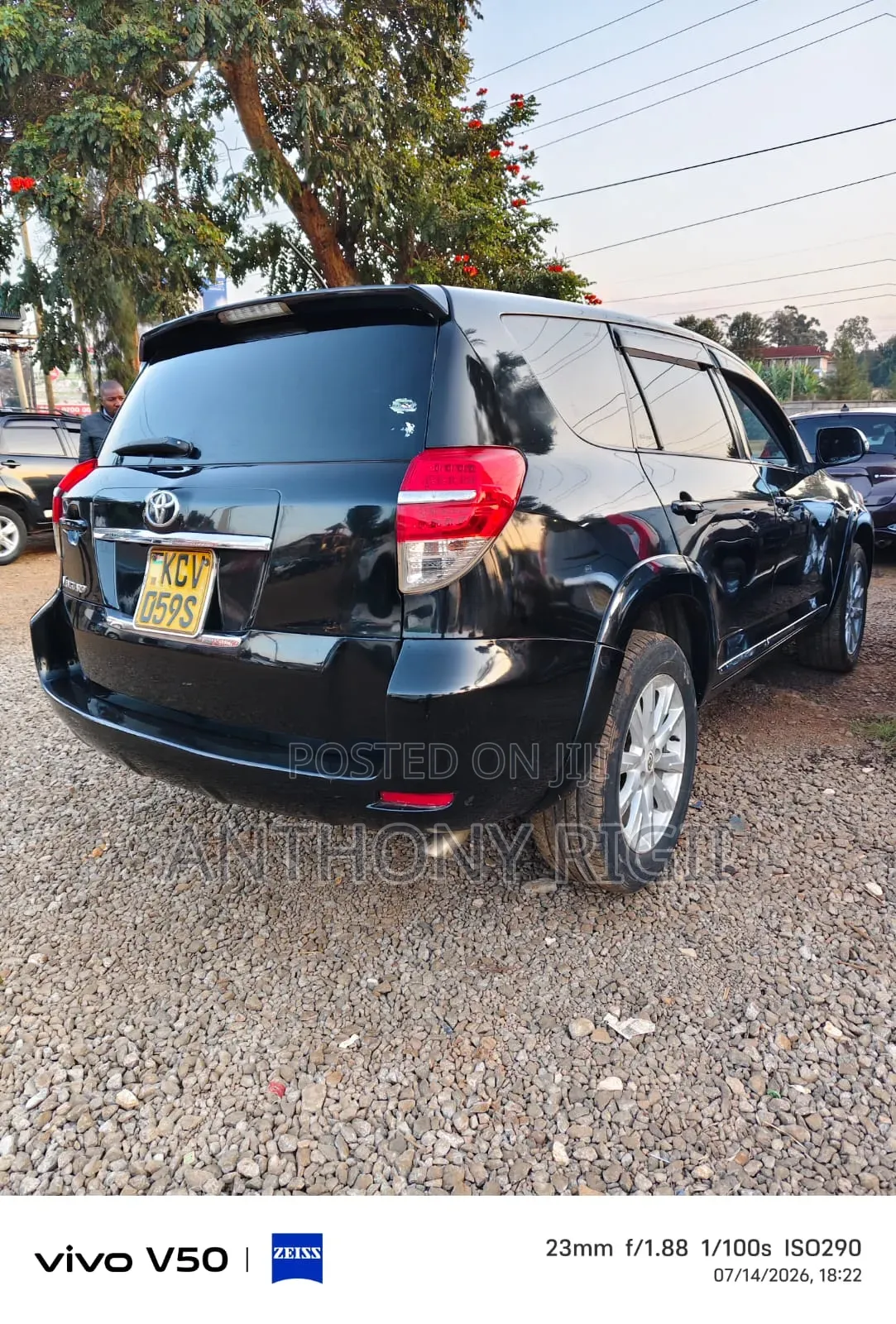 Toyota Vanguard 2012 Black