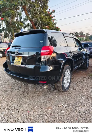Toyota Vanguard 2012 Black