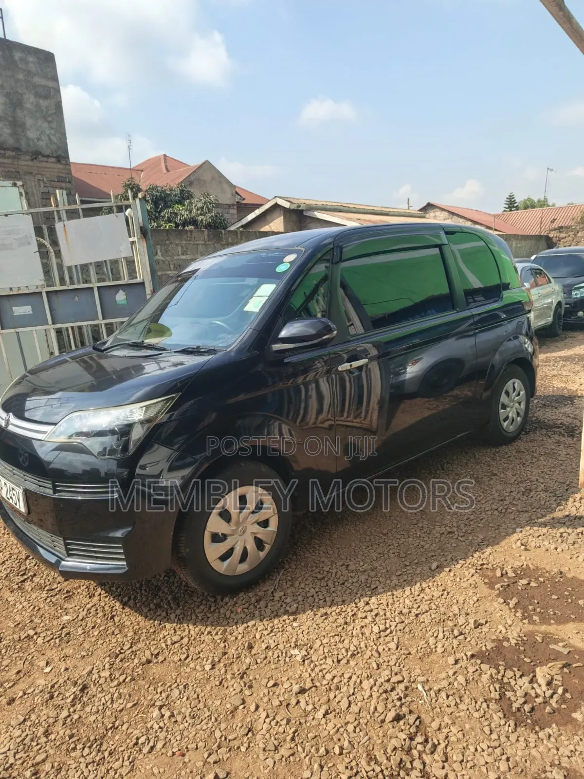 Toyota Spade 2017 Black