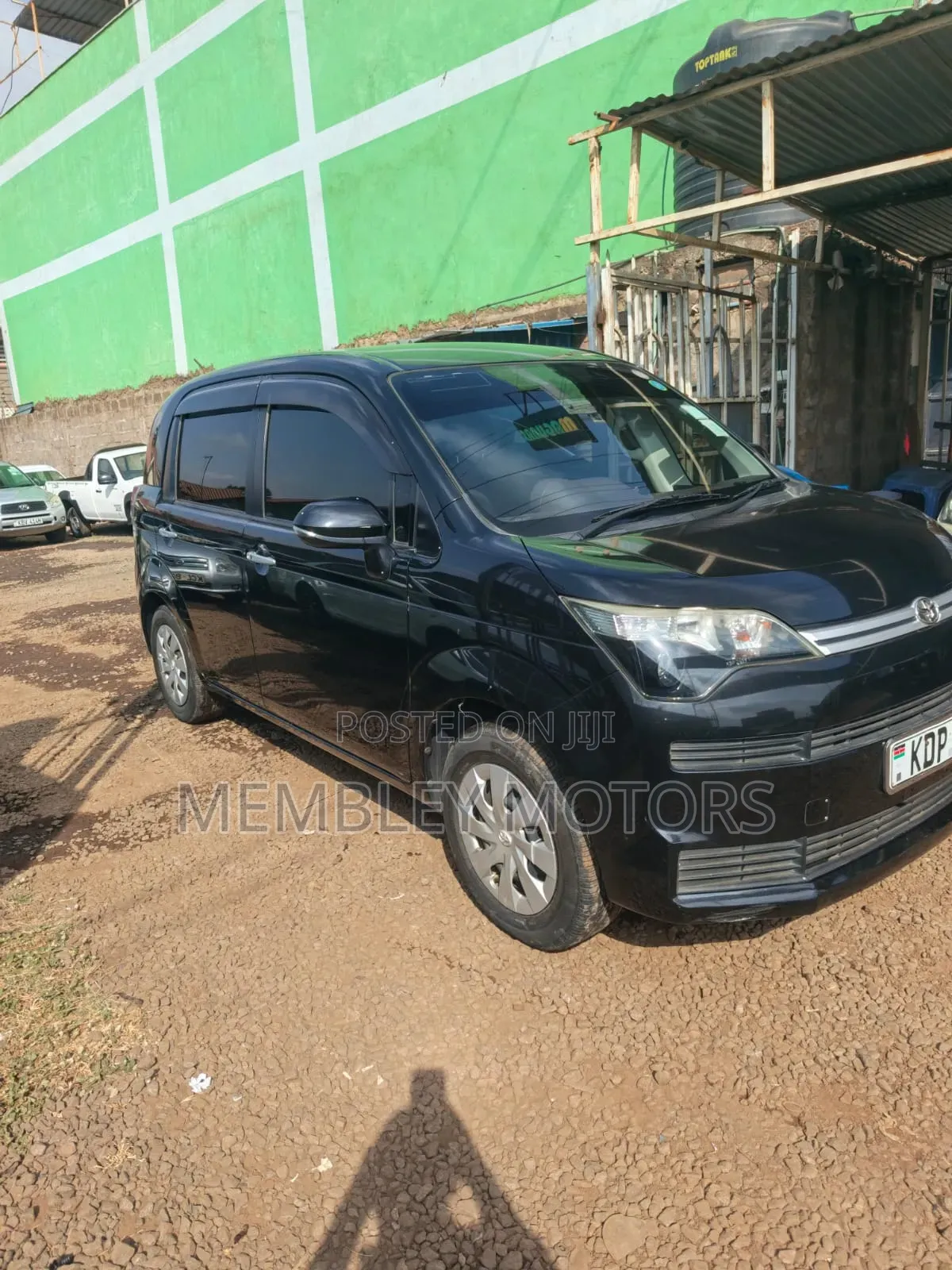 Toyota Spade 2017 Black