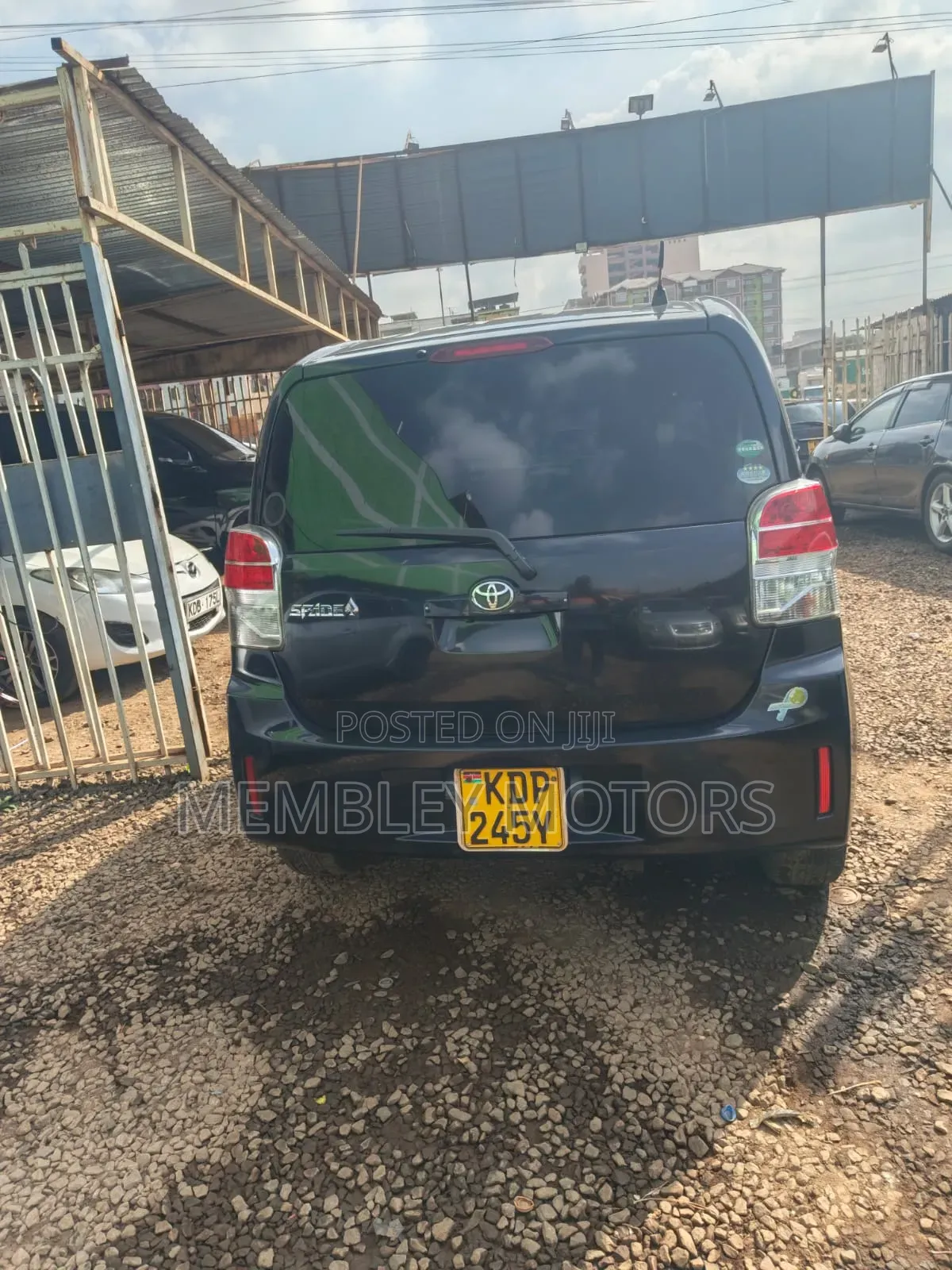 Toyota Spade 2017 Black