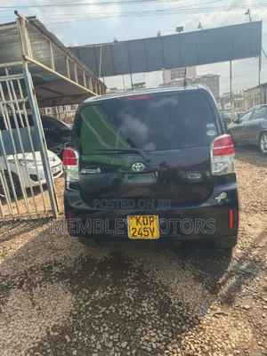 Toyota Spade 2017 Black