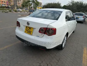 Volkswagen Jetta 2010 White