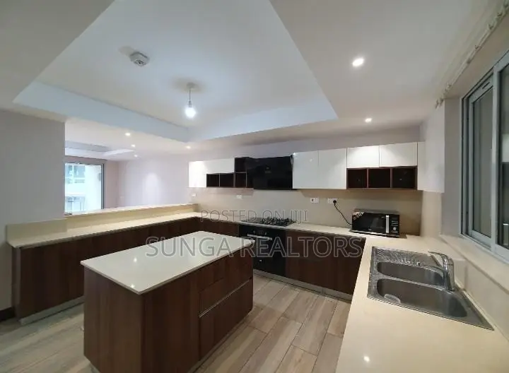 3bdrm Apartment in Parklands Rd. for rent