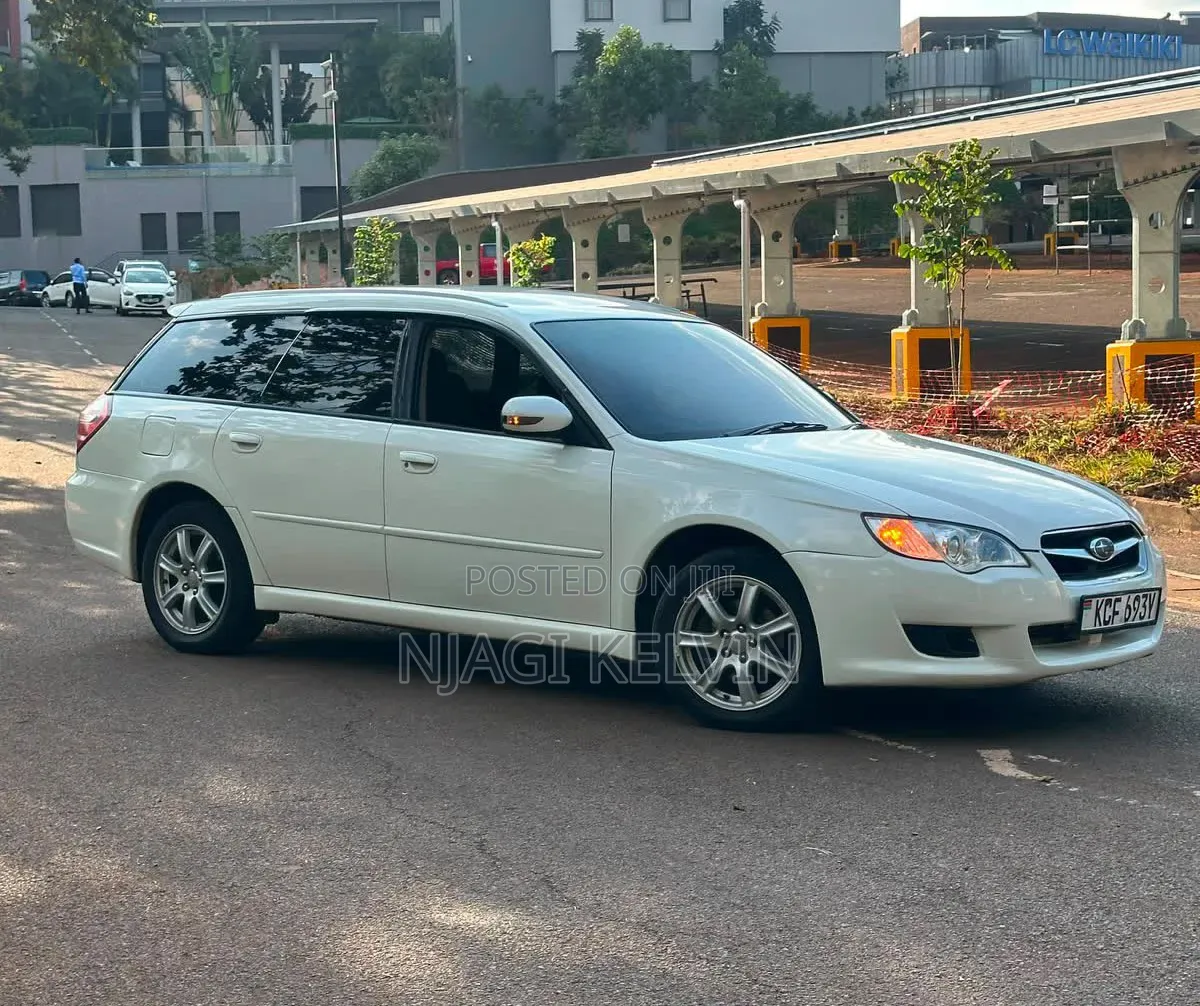 Subaru Legacy 2008 White