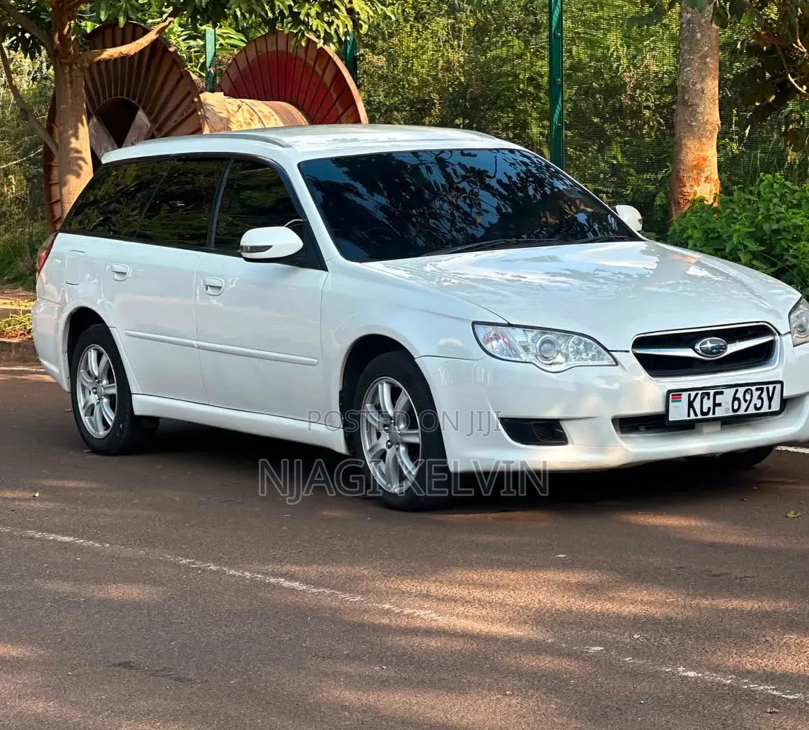 Subaru Legacy 2008 White