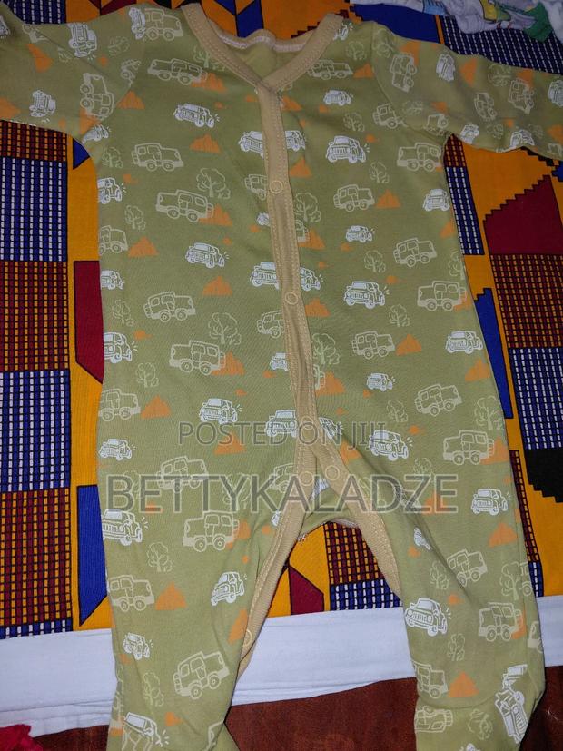 Thrift Newborn Clothes - thumbnail 3