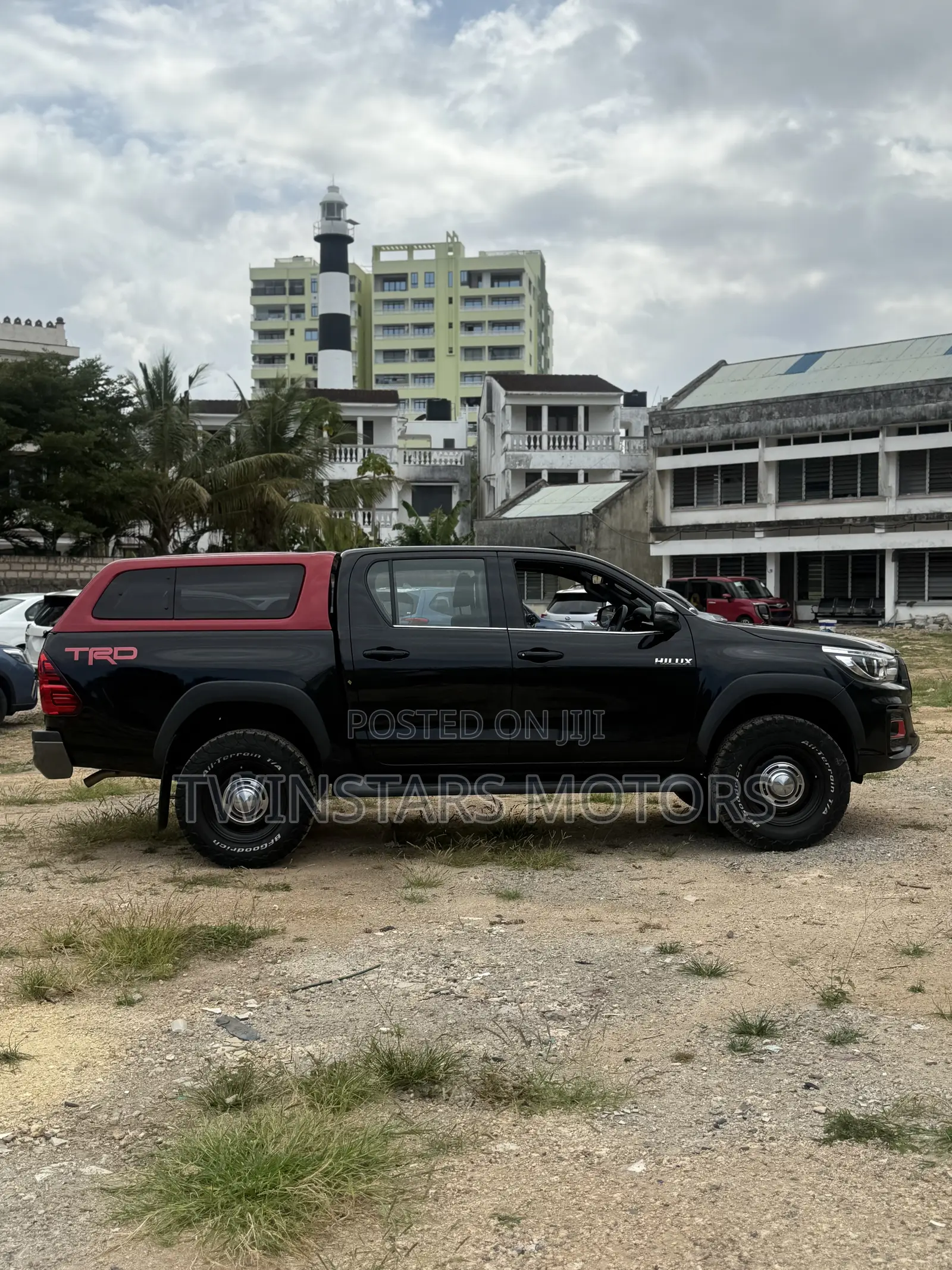 Toyota Hilux Revo Double Cab Deisel 2.4 AWD 2020 Black