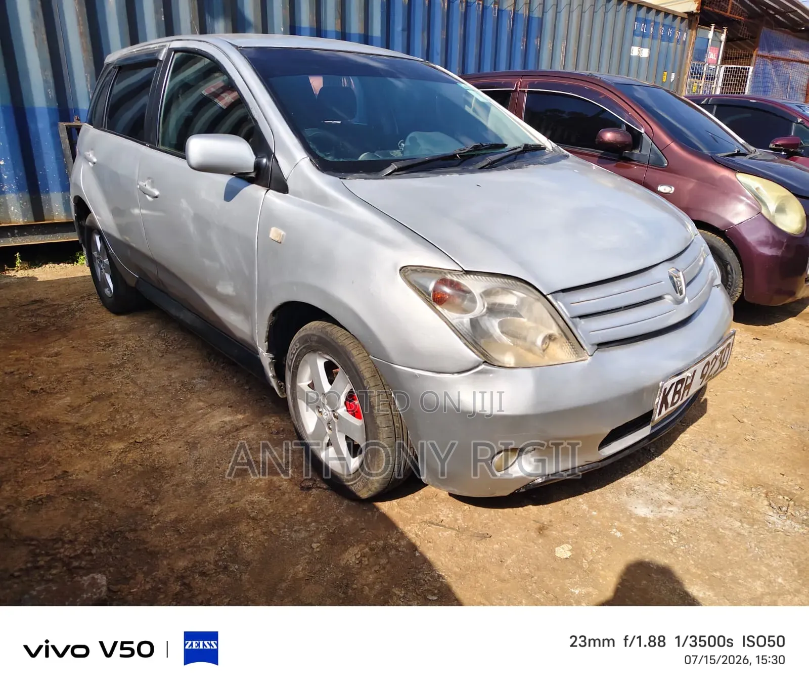 Toyota IST 2003 Silver