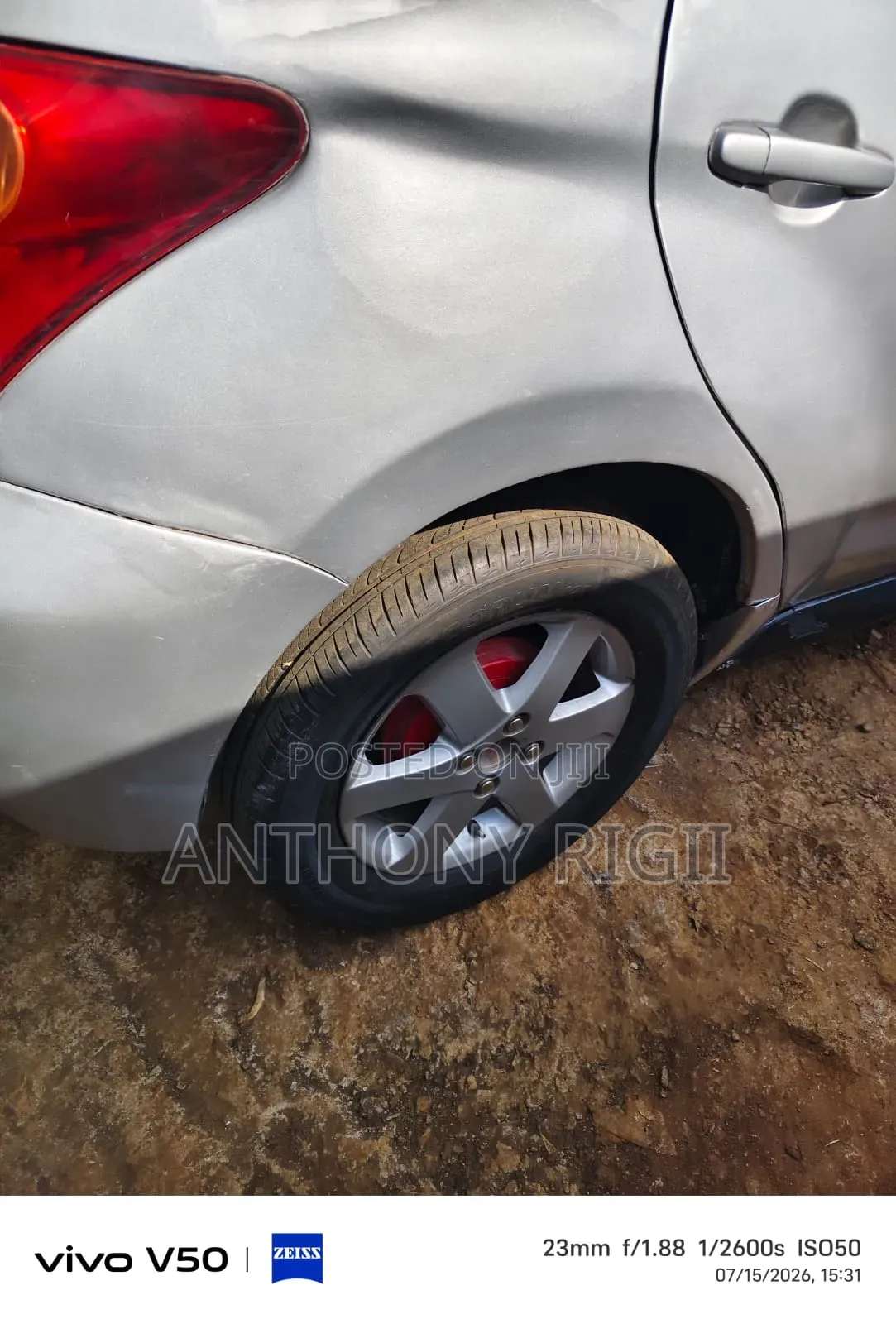 Toyota IST 2003 Silver