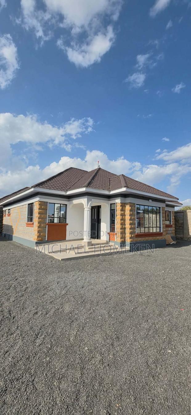 3bdrm Bungalow in Kitengela for sale