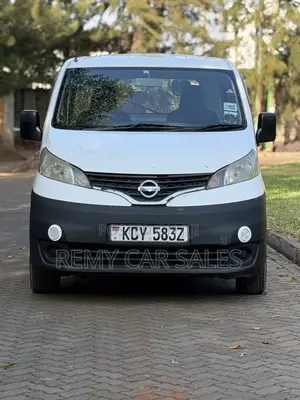 Nissan NV200 2012 White