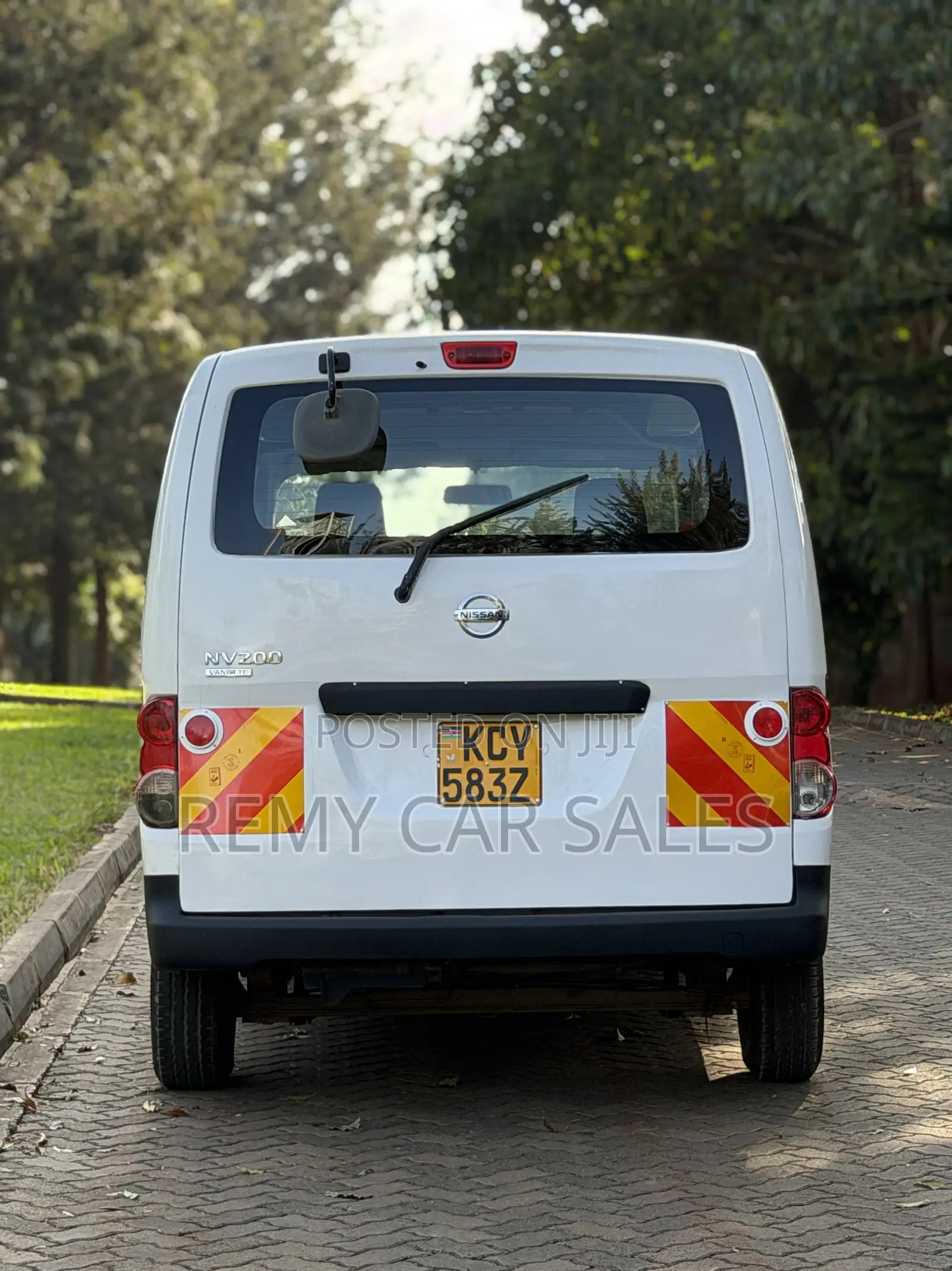Nissan NV200 2012 White