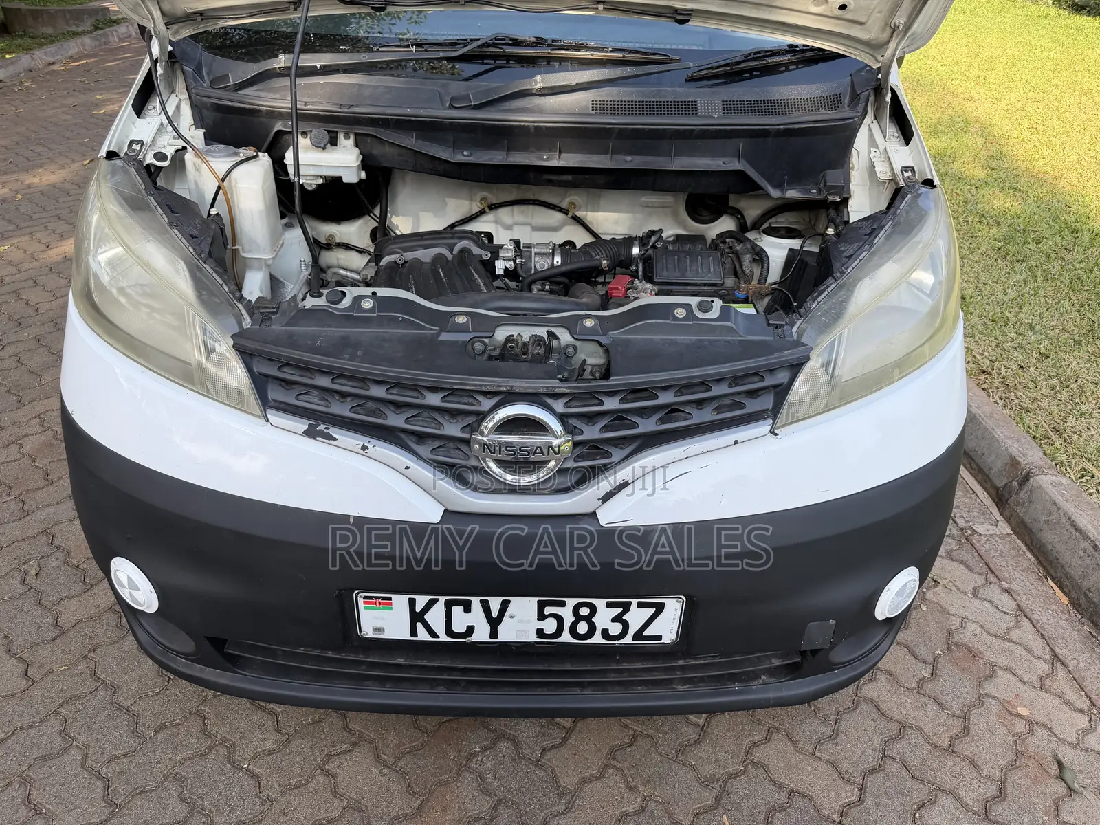 Nissan NV200 2012 White