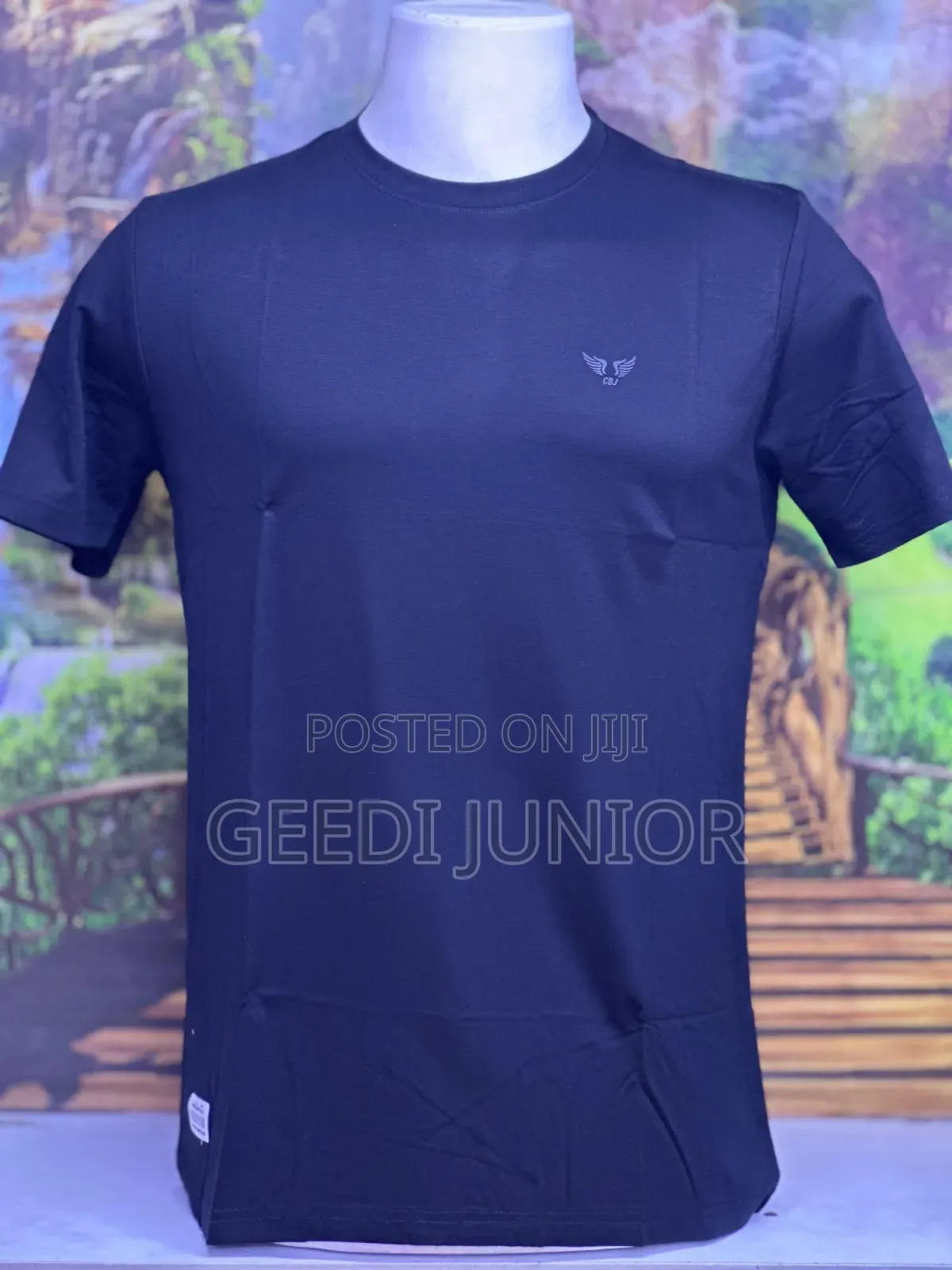 Premium Men's Plain Round Neck T-Shirt – Dark Green