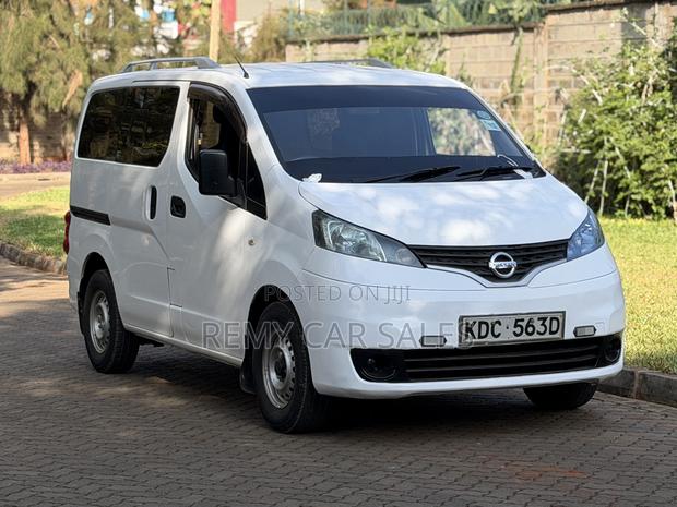 Nissan NV200 2014 White - thumbnail 3