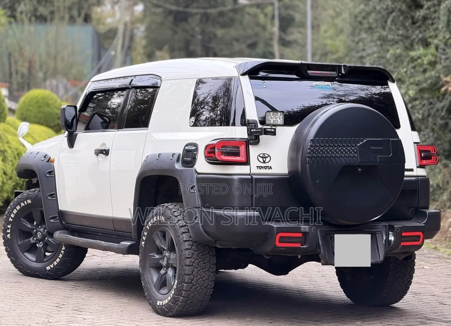 Toyota FJ Cruiser 2014 White