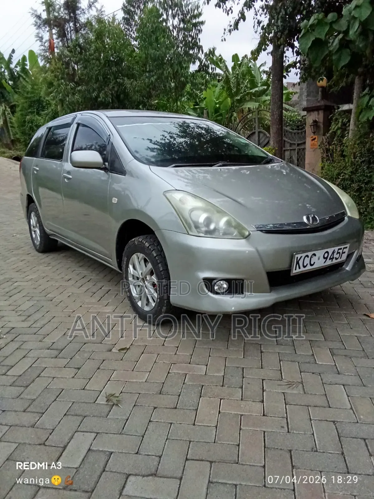 Toyota Wish 2009 Silver