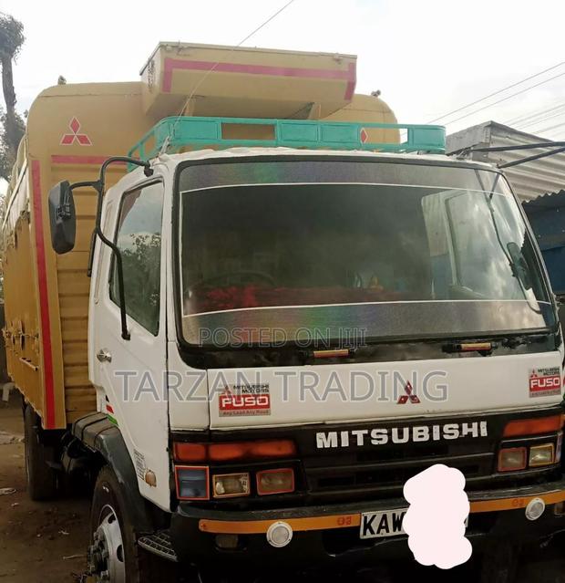 Mitsubishi Fuso 6d16 Non Turbo 2006 White