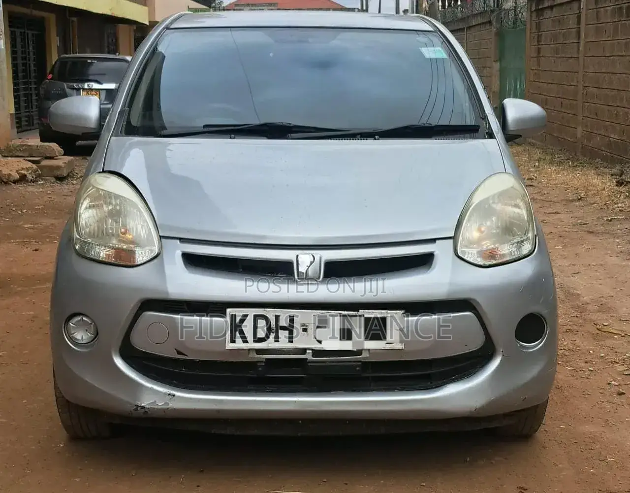 Toyota Passo 2015 Silver