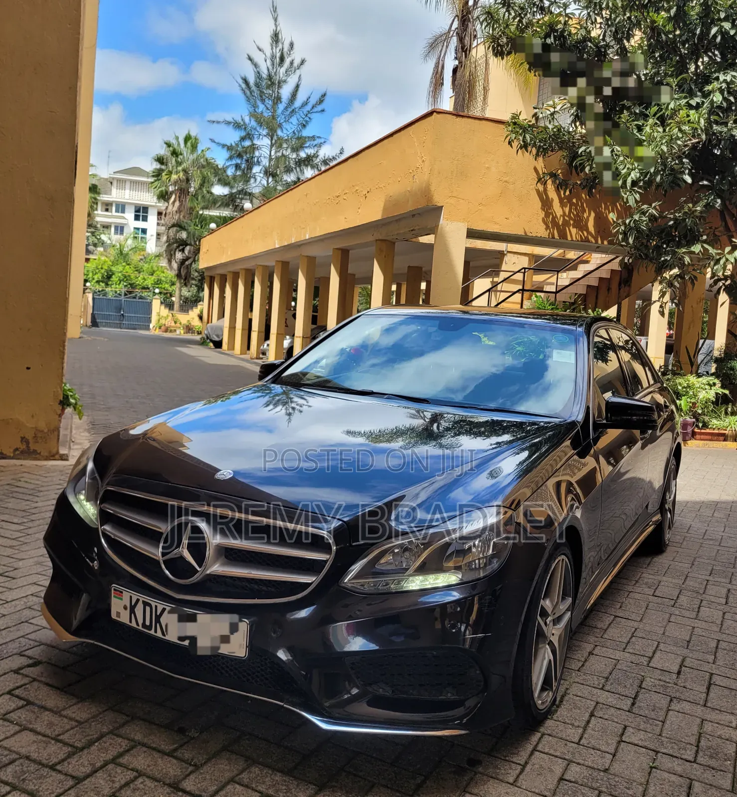 Mercedes-Benz E250 2015 Black