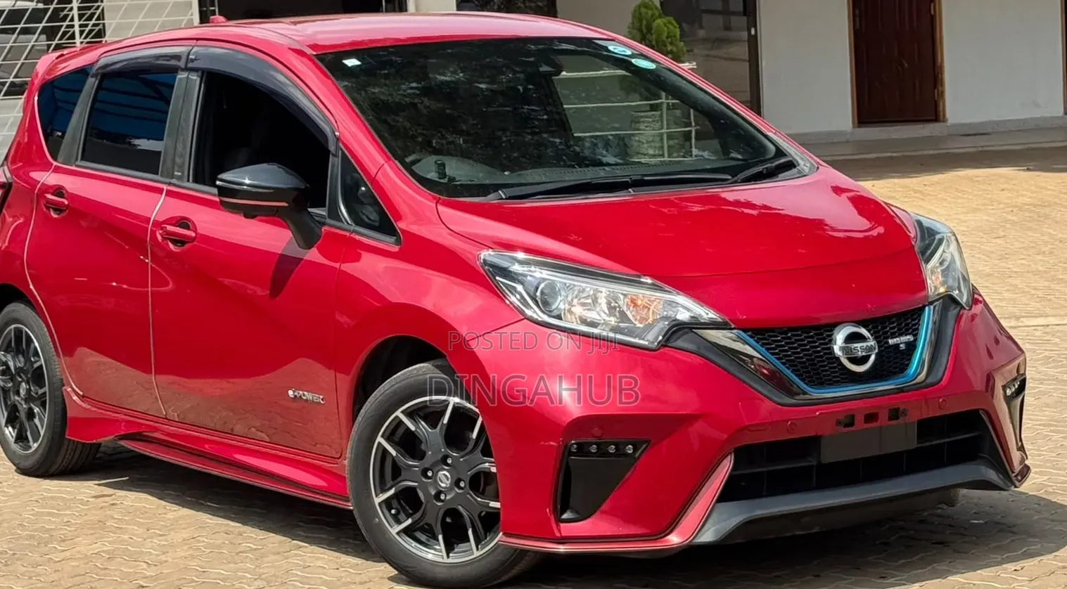 Nissan Note 1.2 Hybrid NISMO 2019 Red