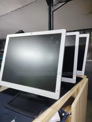 HP 17inches Square