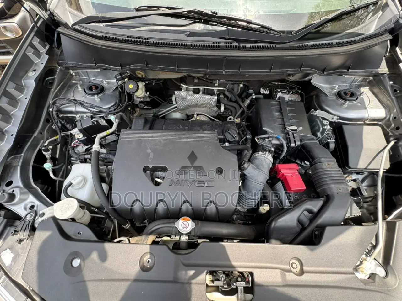 Mitsubishi RVR 2018 Gray