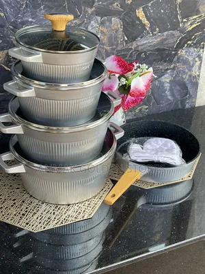 Granite Cookware 
11 PCs Set