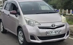 Toyota Ractis 1.3 FWD 2012 Pink