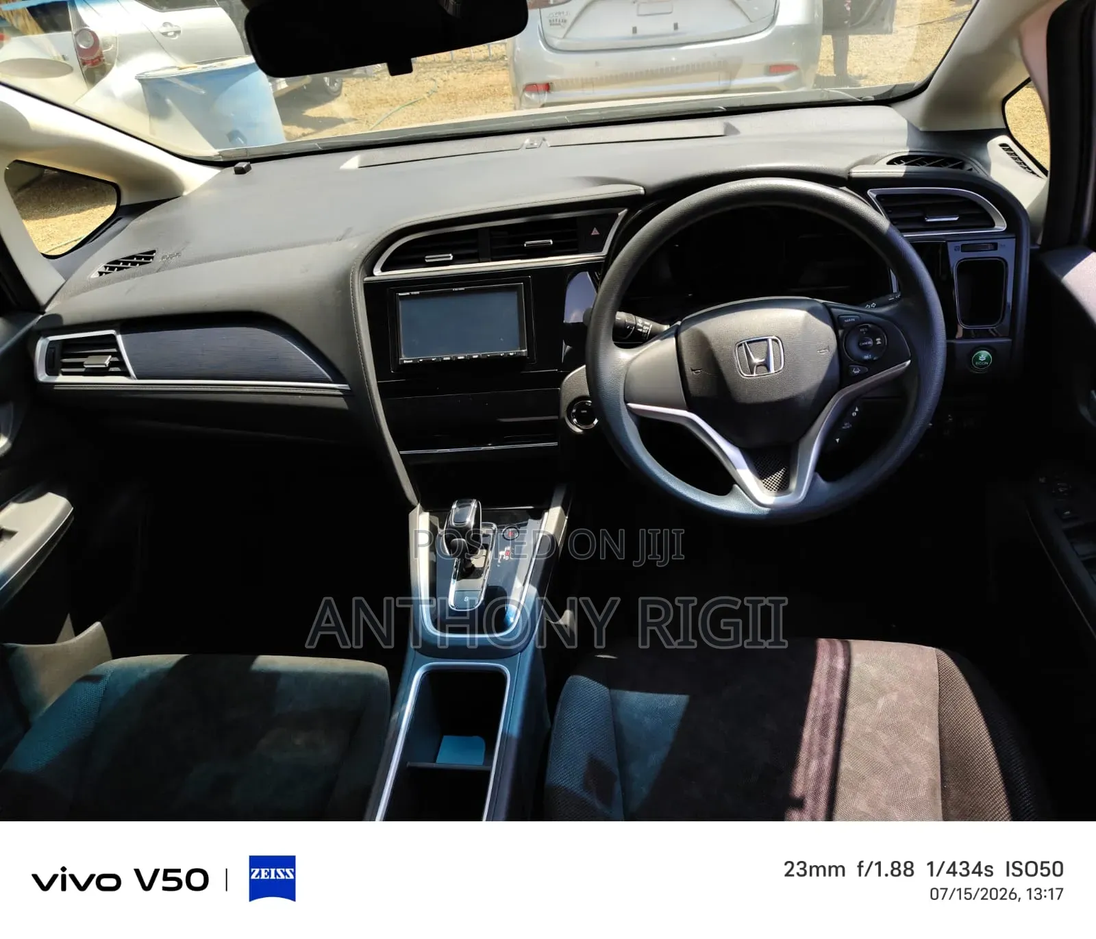 Honda Fit Shuttle 1.5 Hybrid 2WD 2020 Silver
