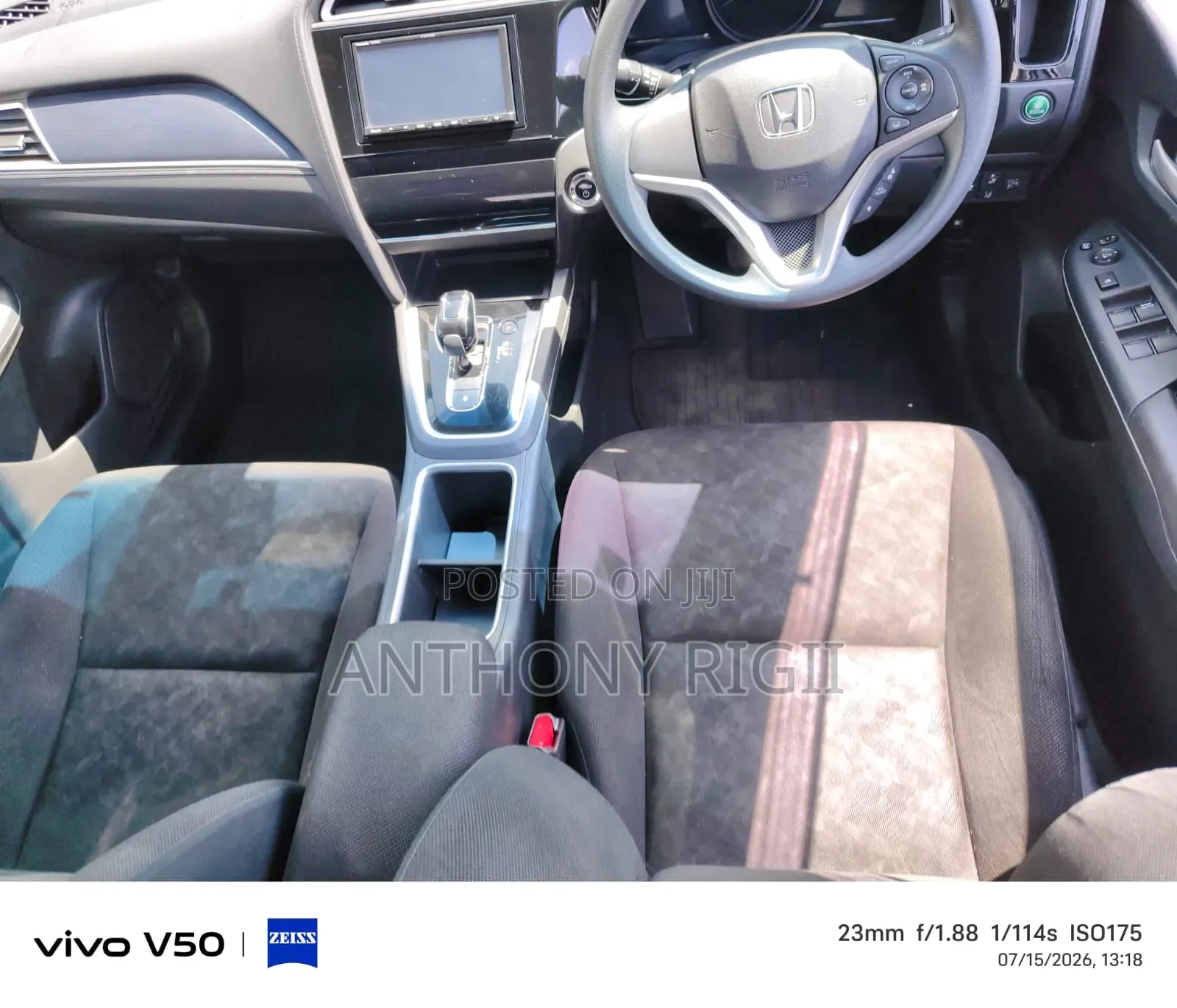 Honda Fit Shuttle 1.5 Hybrid 2WD 2020 Silver