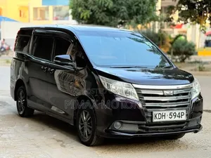 Toyota Noah 2015 Brown