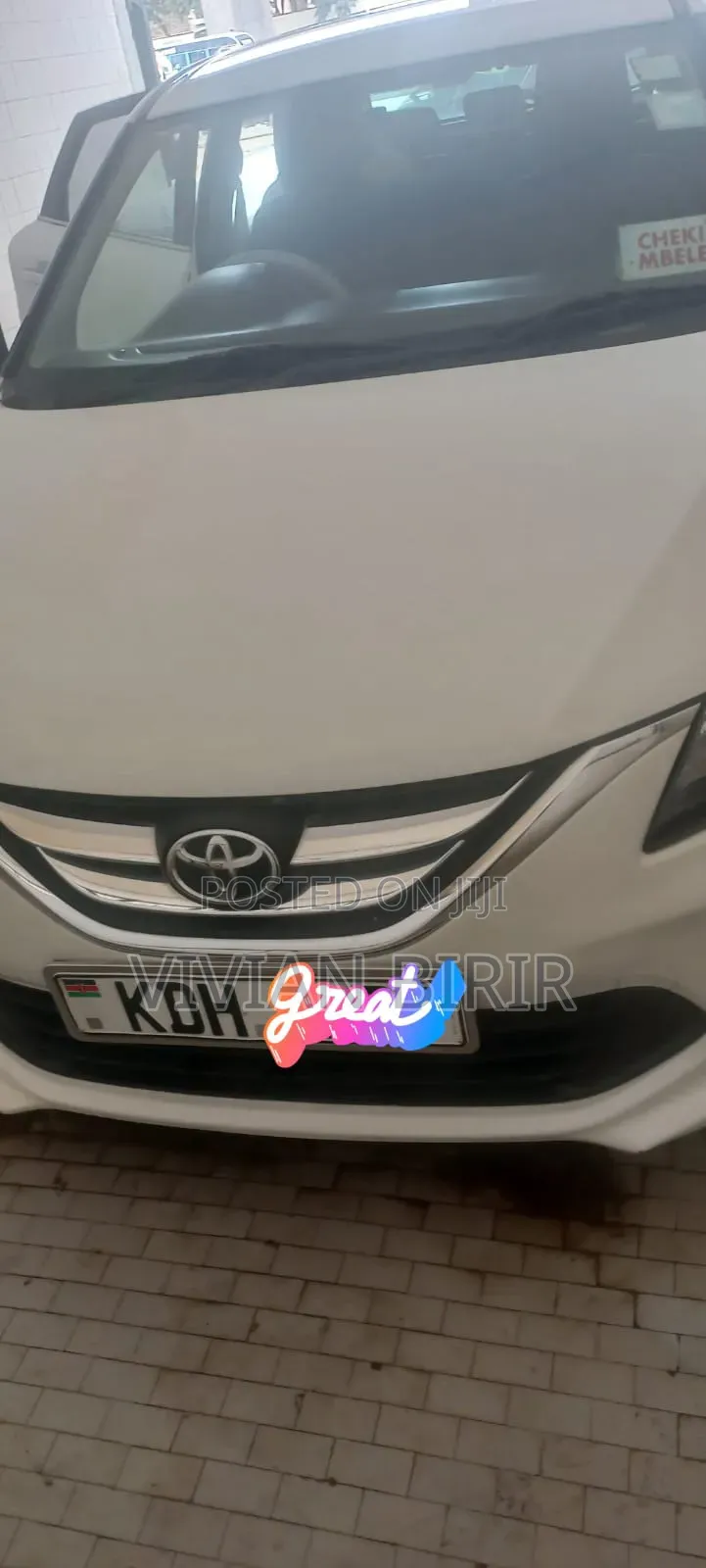 Toyota Starlet 2022 White