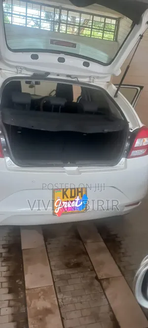 Toyota Starlet 2022 White
