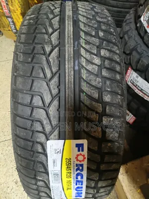 Mercedes Benc E250 Size 20inch Rims