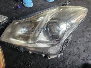 Crown 2012 Headlight