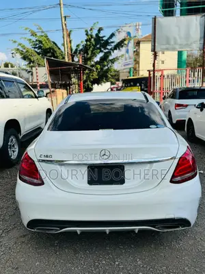 Mercedes-Benz C200 2018 White