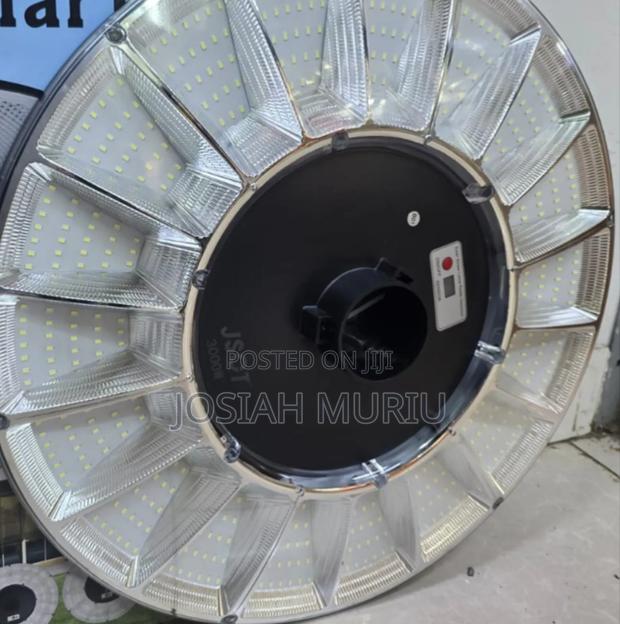 Solar 3000 Streetlight - thumbnail 2