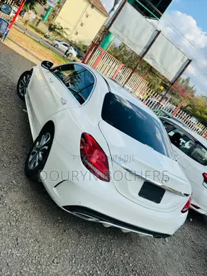 Mercedes-Benz C200 2018 White