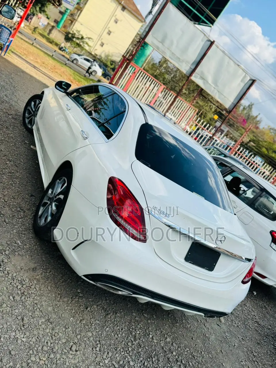 Mercedes-Benz C200 2018 White