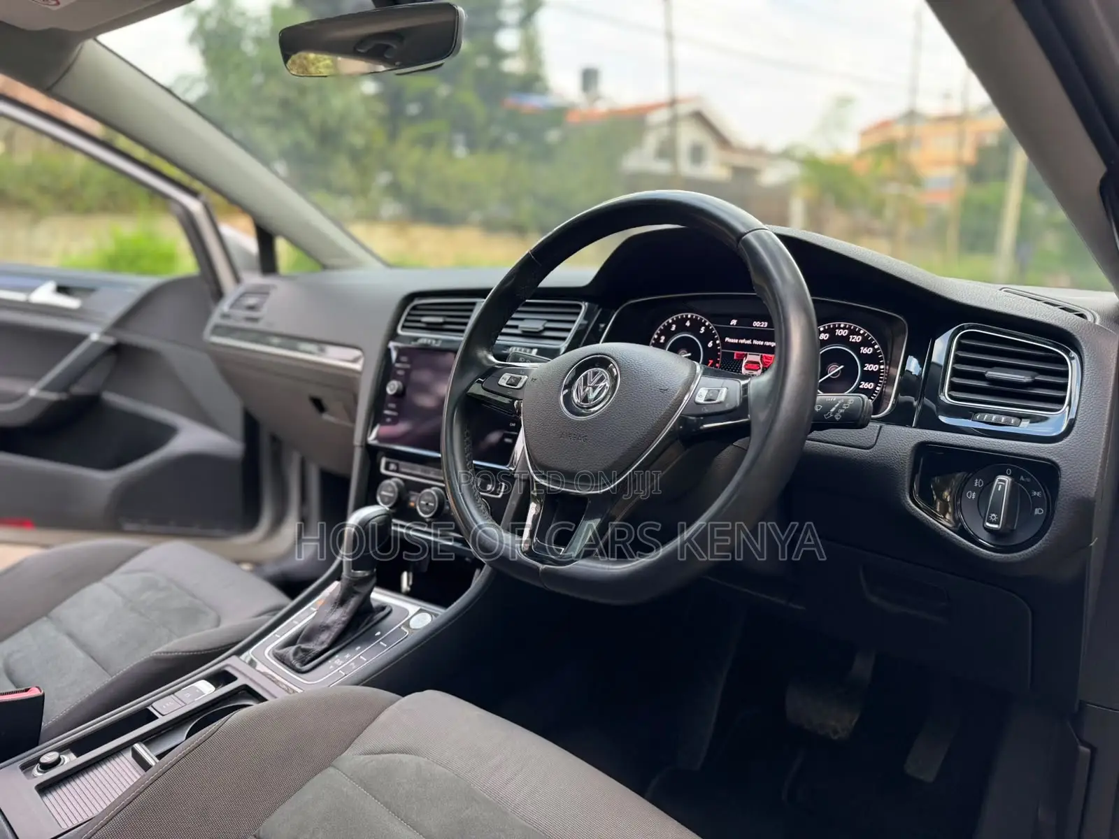 Volkswagen Golf 2019 Silver