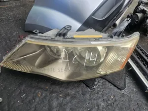 Mitsubishi Outlander 2008 Headlight