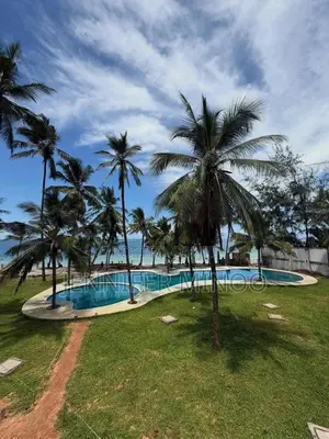 3bdrm Apartment in Nyali Mombasa for sale