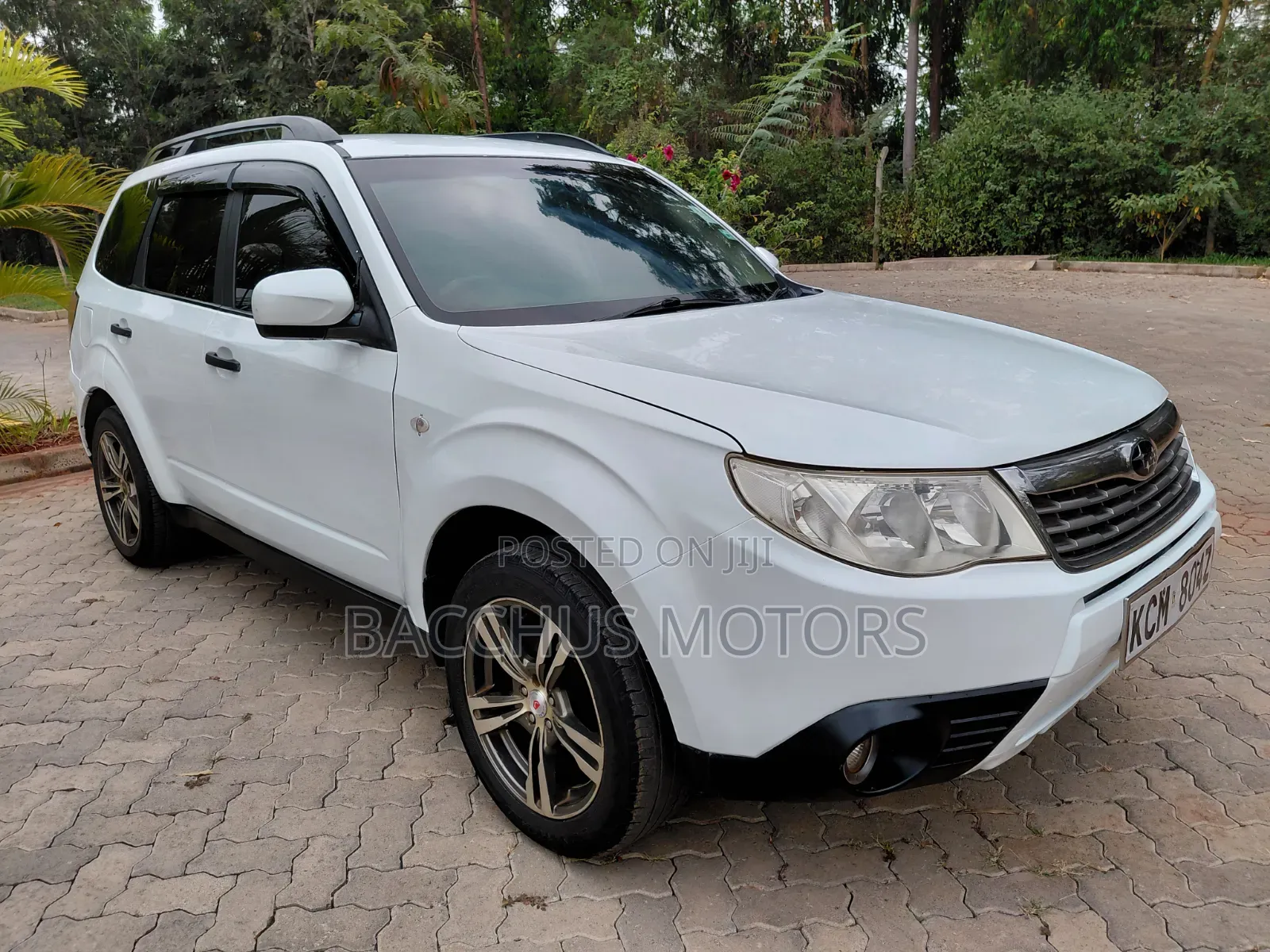 Subaru Forester 2010 White