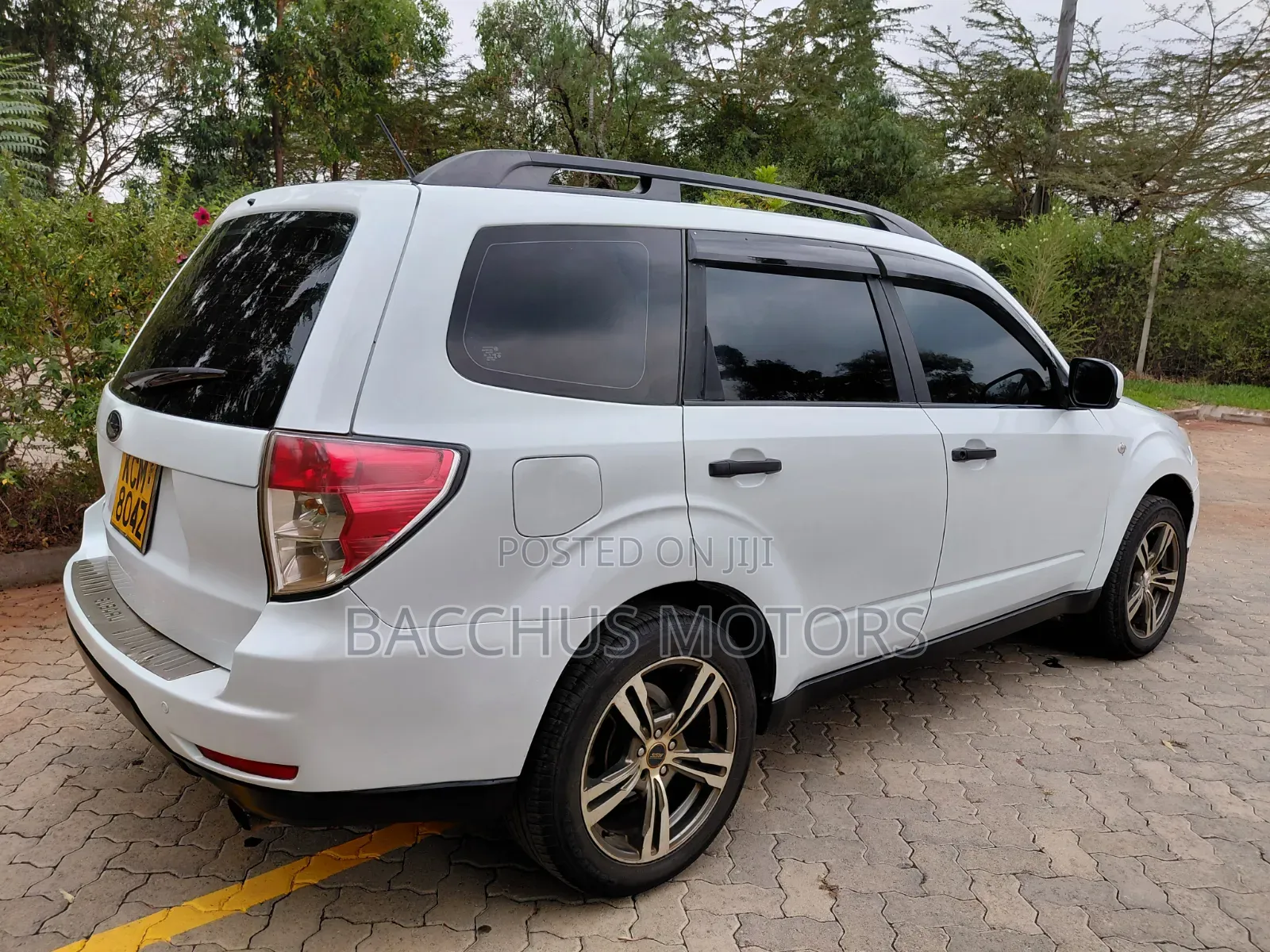 Subaru Forester 2010 White