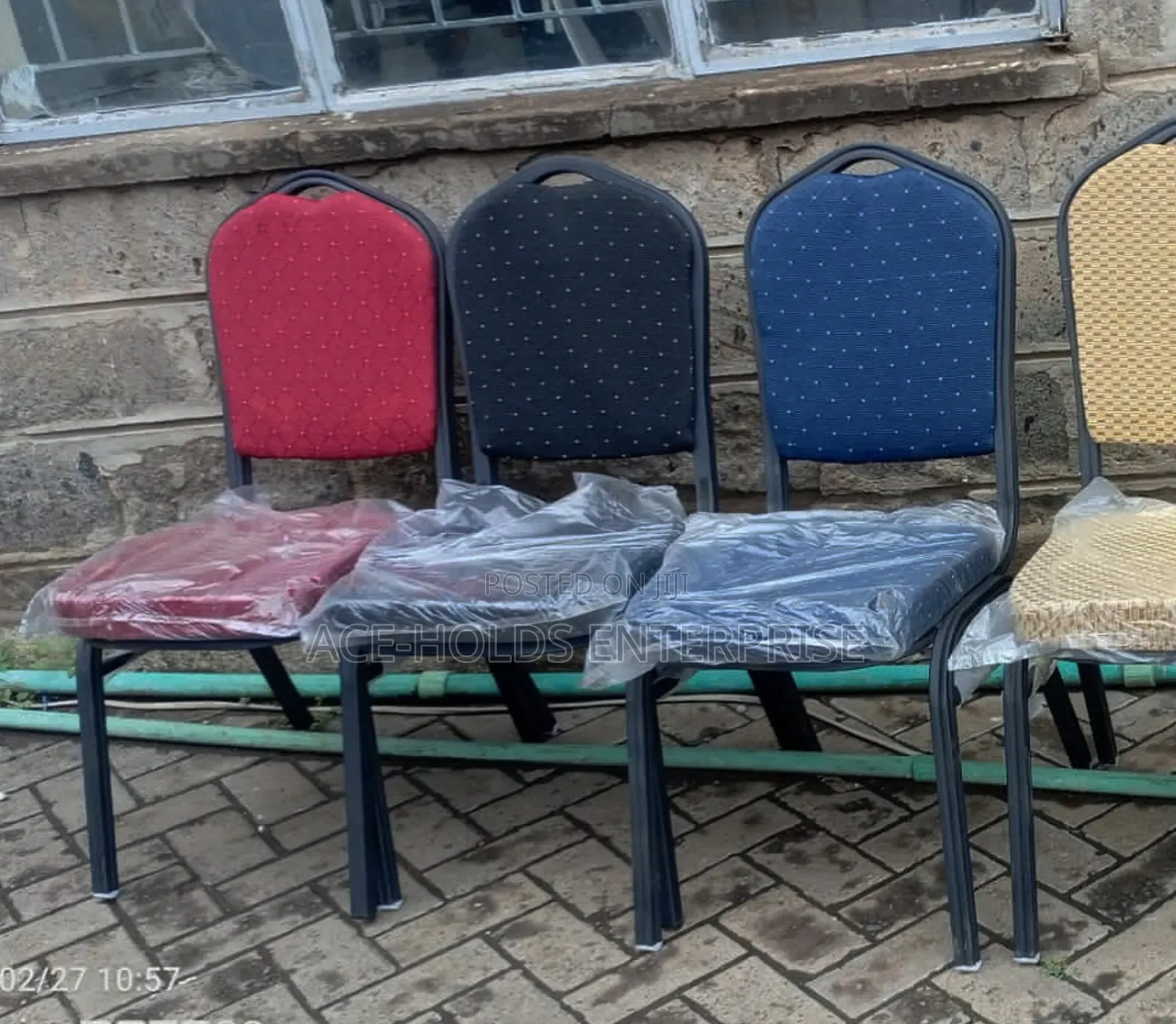 High-Quality Multicoloured Conference/ Event Chairs