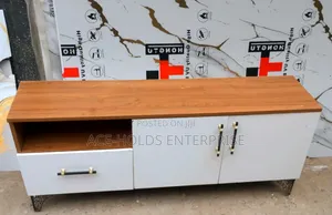 5.5 FTS Box Executive Modern Laminated Wood TV Stand