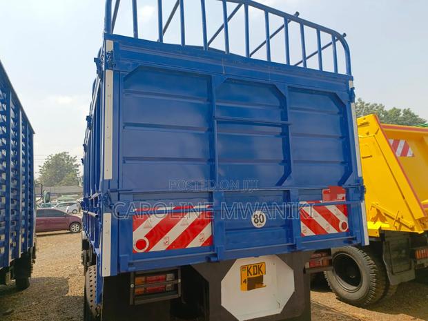Isuzu FVR 90 - thumbnail 2
